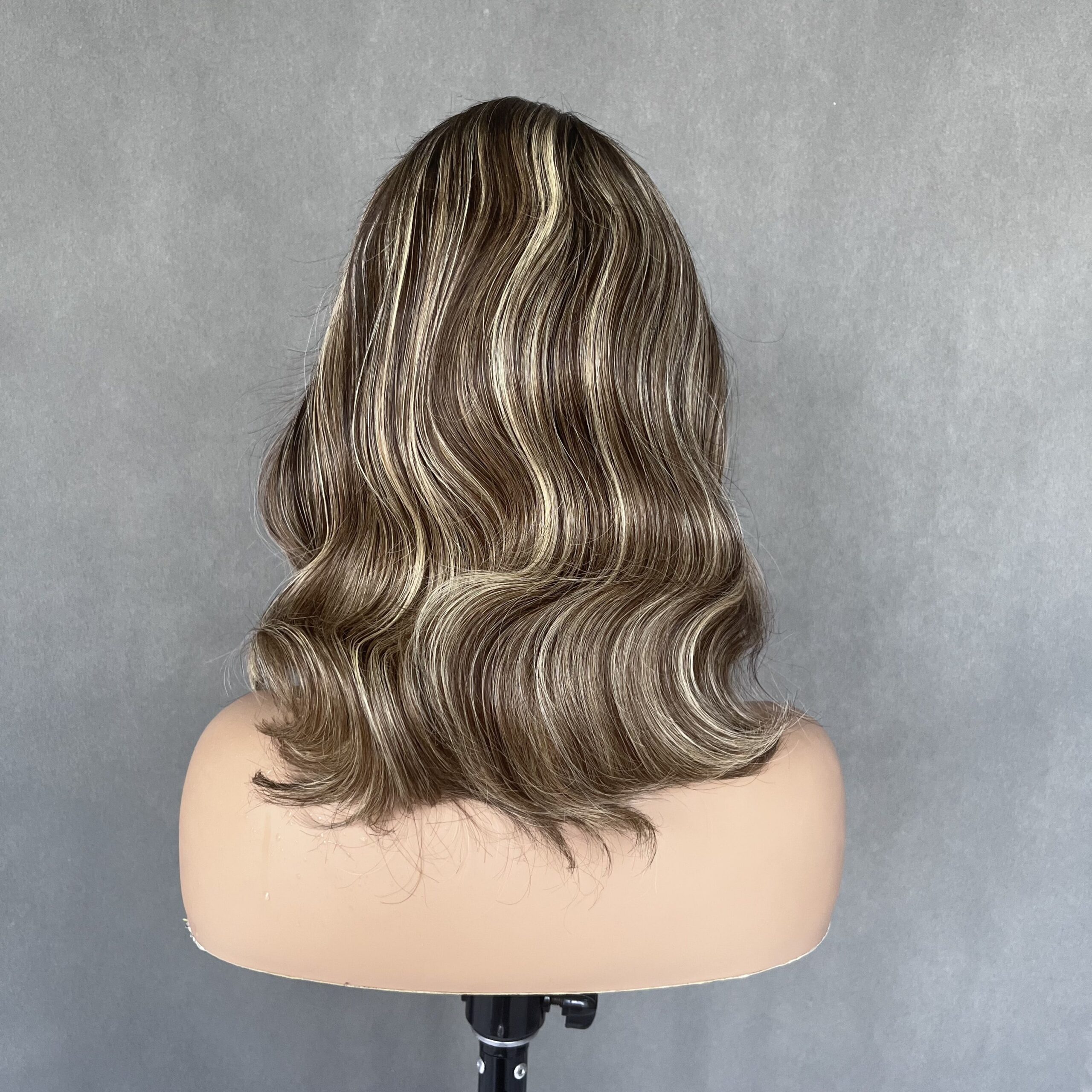 Bianca - Perruque naturelle Cheveux bruns ombré
