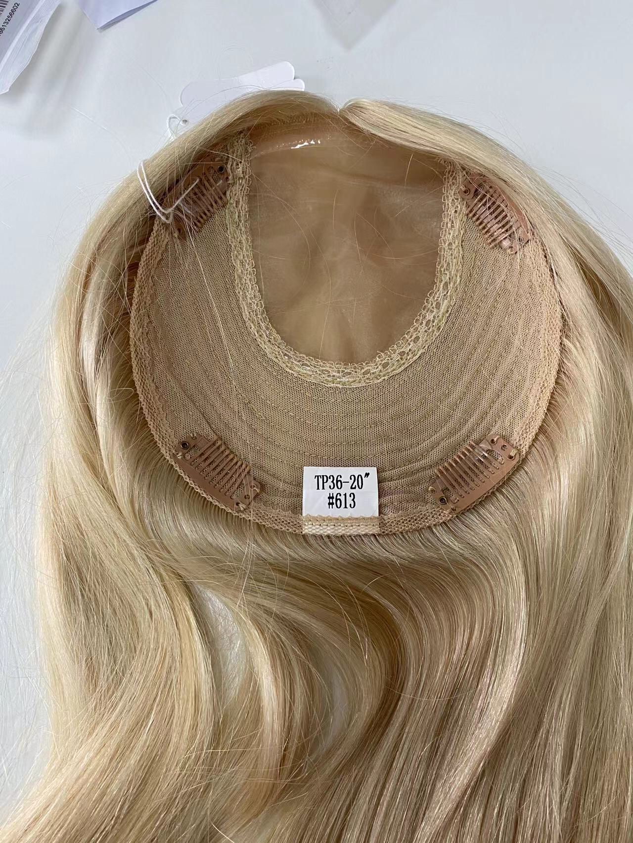 Blond human hair topper with chlip-in - Image 3