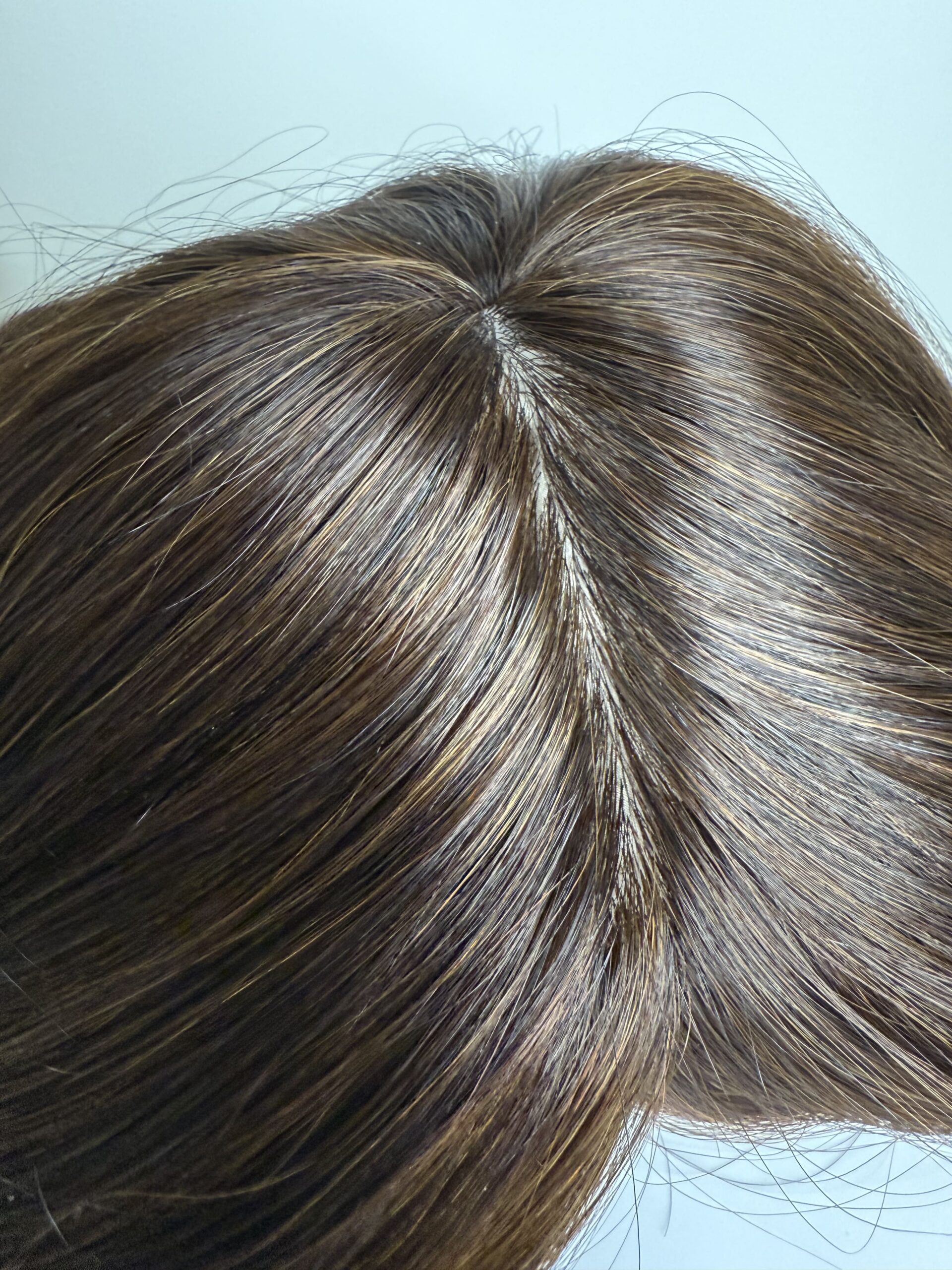 Luna- Parrucca medica fatta a mano con capelli veri - immagine 6